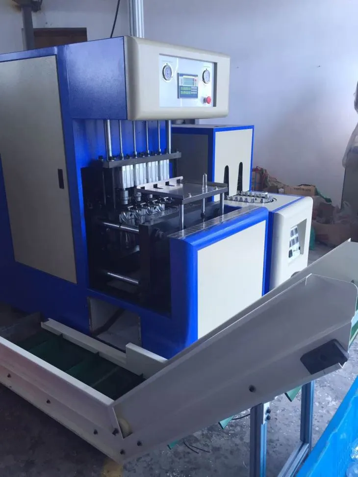 Vânzătoare directă de la producător Suflă PET cu mâna de plastic Mașină de modelat prin suflare